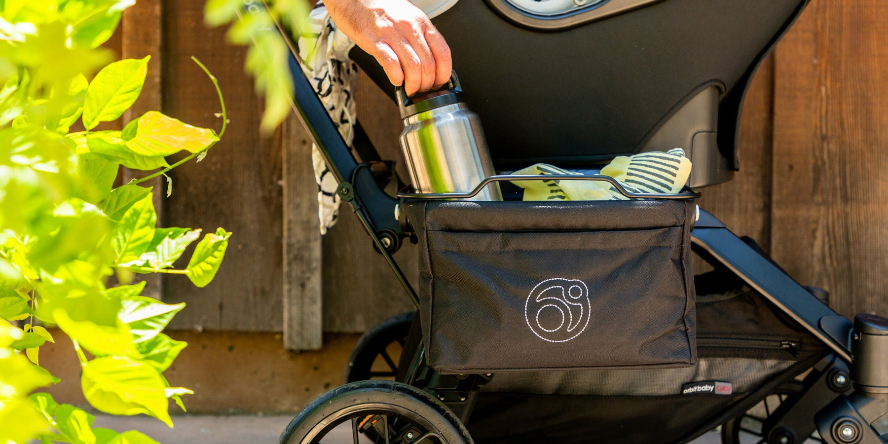 Travel Essentials For Your Baby: 5 Things to Pack in Your Pannier