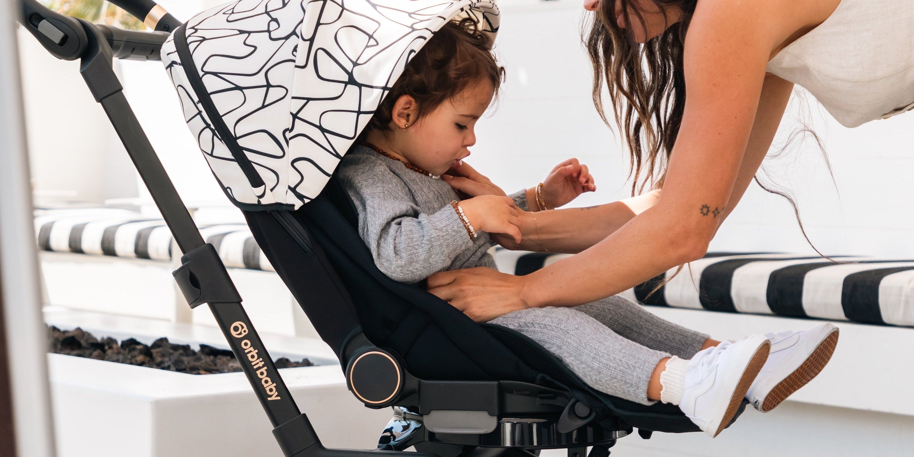 How to Pack a Stroller for Air Travel: Pro Tips for Parents